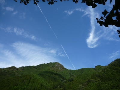 H 0910111400_073.JPG